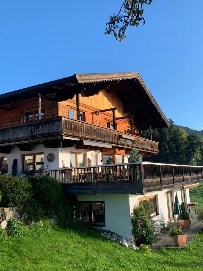 Altenhauser Hof Kossen Exterior photo